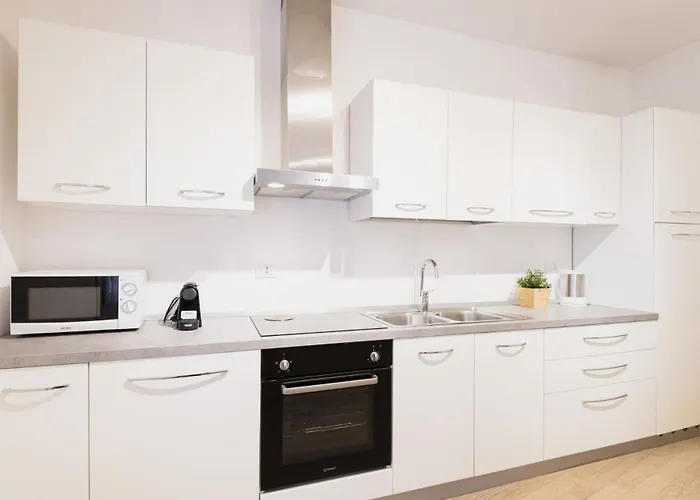 Easylife - Comfort Ed Eleganza Sui Navigli